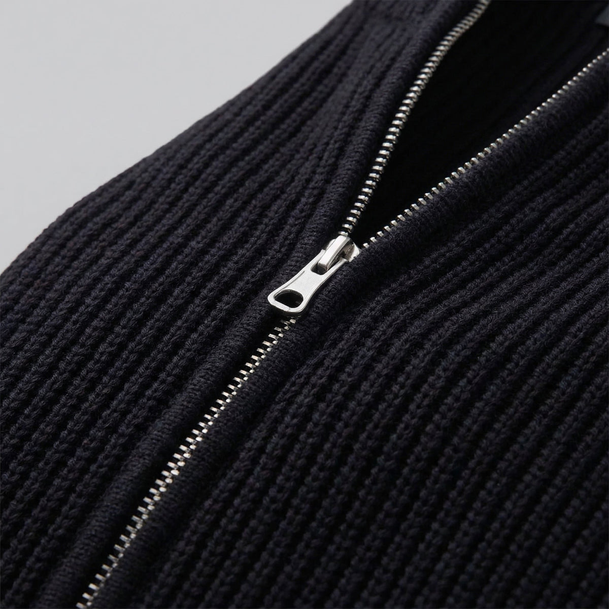 Men's Knitted Zip Up Cardigan