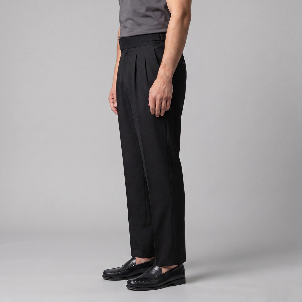 Men's Pleated Tailored Trousers with Turn-Ups