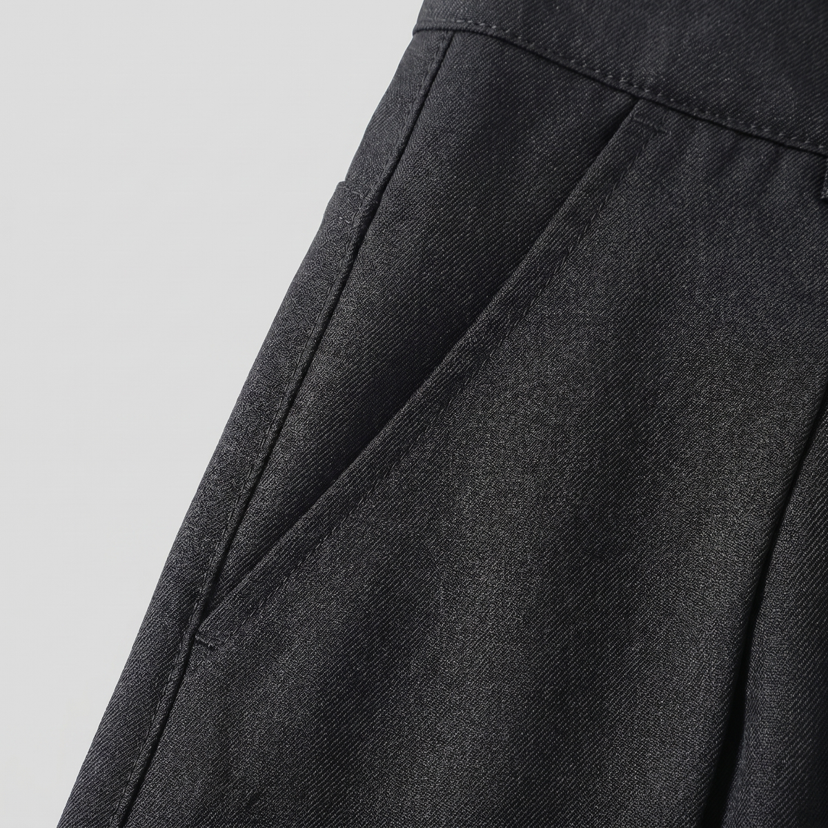 Men's Pleated Wide-Leg Tailored Trousers