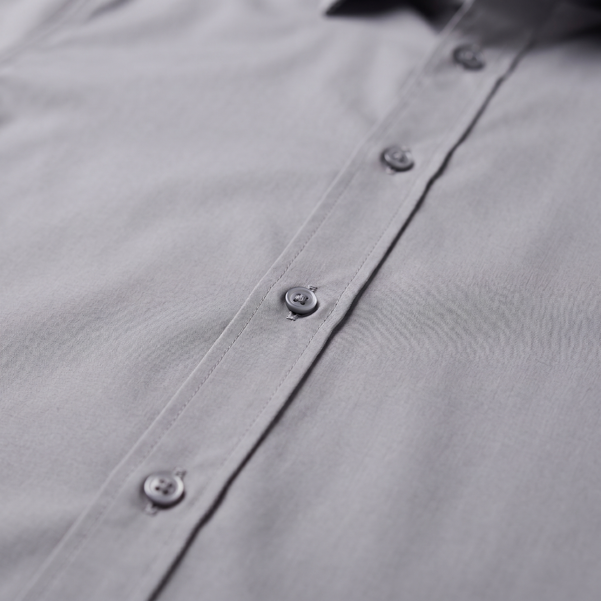 Men's Slim Fit Long-Sleeve Dress Shirt