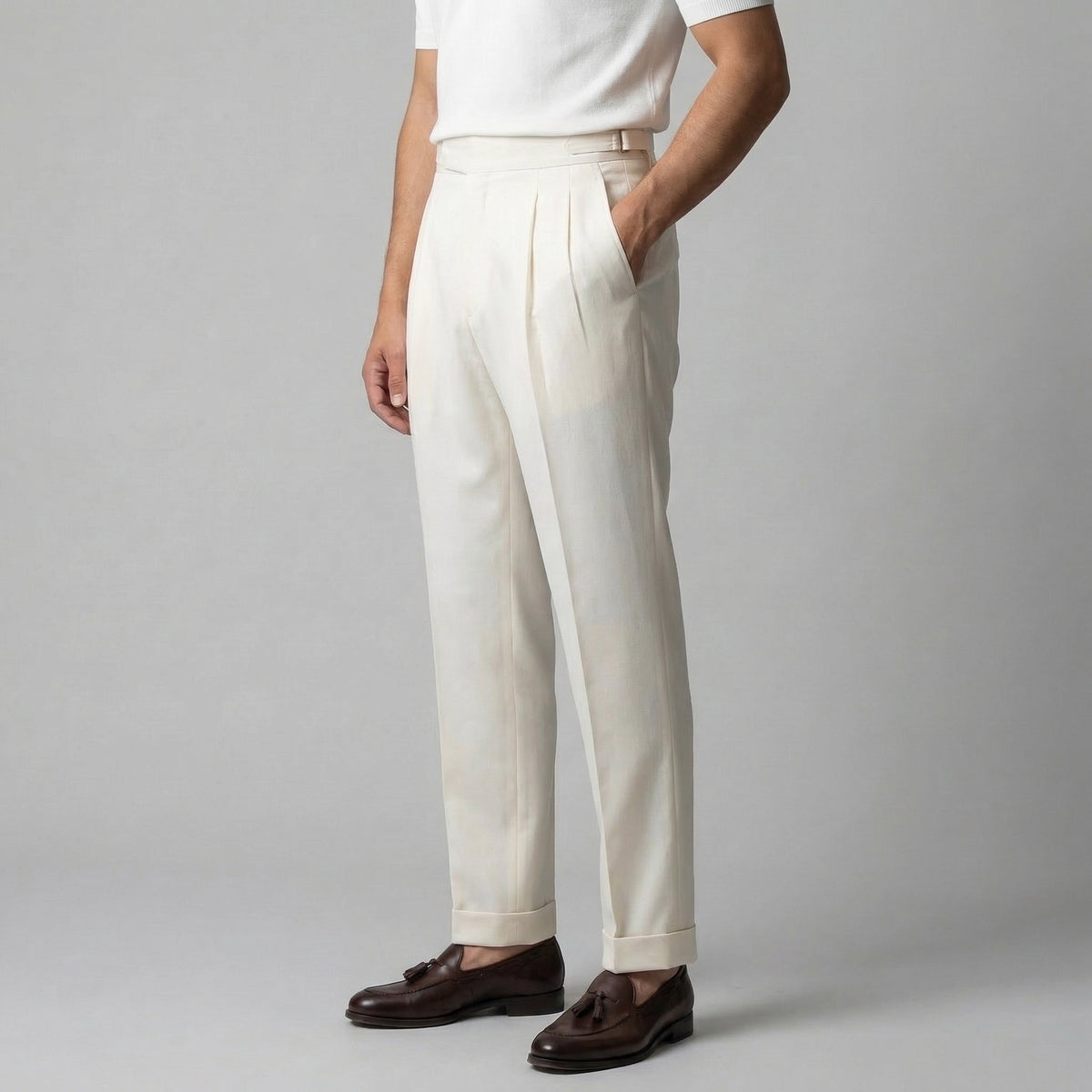 Men's Tailored fit Pleated Trousers