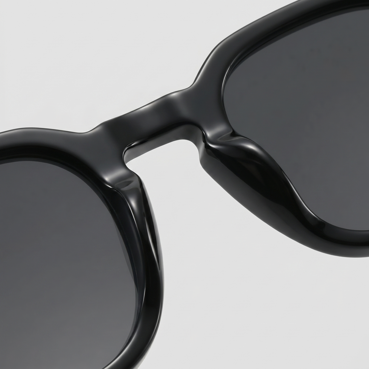 Men's Vintage Square Sunglasses with Dark Lenses